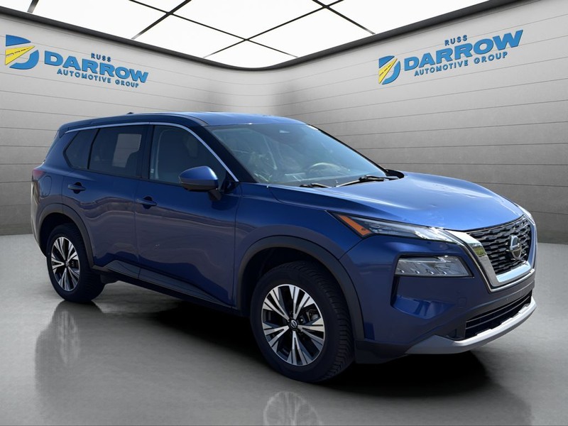 Nissan Rogue Vehicle Full-screen Gallery Image 7