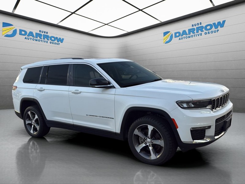 Jeep Grand Cherokee L Vehicle Full-screen Gallery Image 7