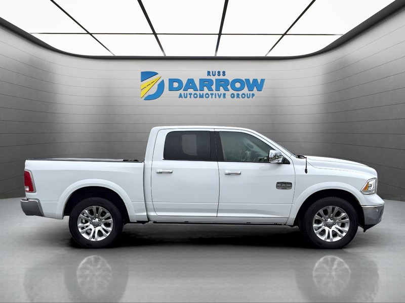 Ram 1500 Vehicle Full-screen Gallery Image 10