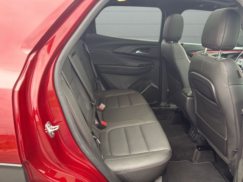 Chevrolet Trailblazer Vehicle Full-screen Gallery Image 14