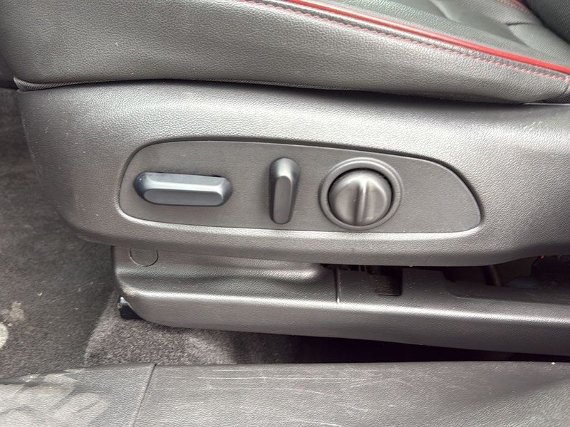Chevrolet Trailblazer Vehicle Full-screen Gallery Image 27