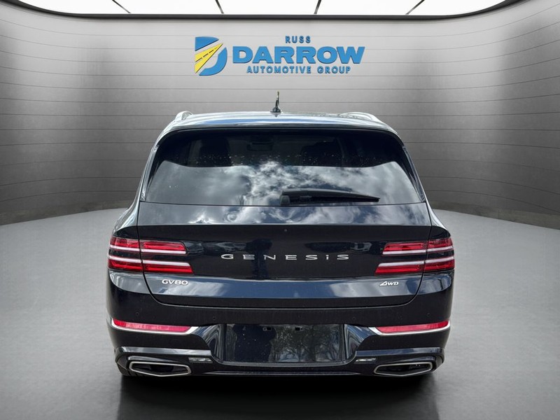 Genesis GV80 Vehicle Full-screen Gallery Image 4