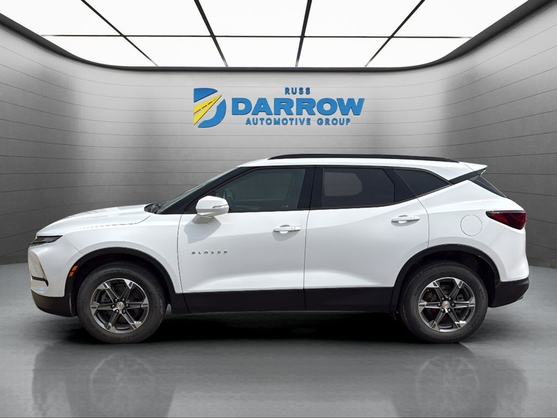 Chevrolet Blazer Vehicle Full-screen Gallery Image 2