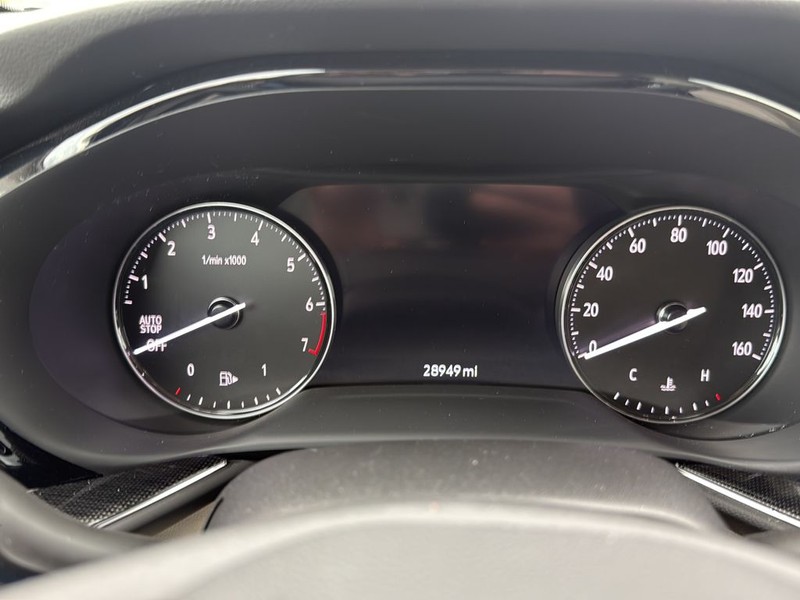 Buick Envision Vehicle Full-screen Gallery Image 13