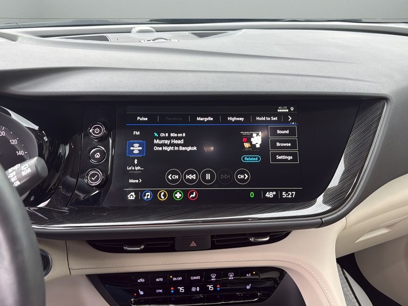 Buick Envision Vehicle Full-screen Gallery Image 22