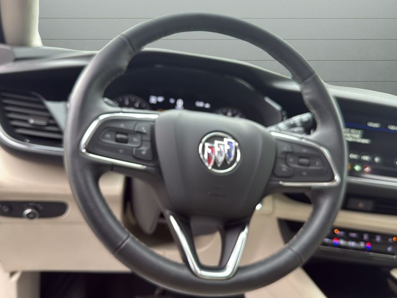Buick Envision Vehicle Full-screen Gallery Image 26