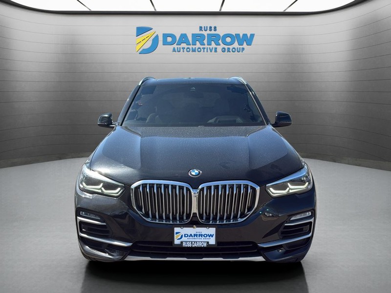 BMW X5 Vehicle Full-screen Gallery Image 8