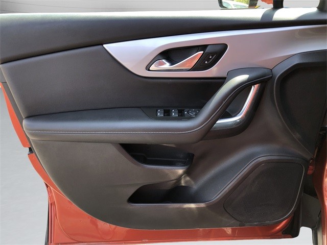 Chevrolet Blazer Vehicle Full-screen Gallery Image 12