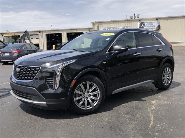 more details - cadillac xt4
