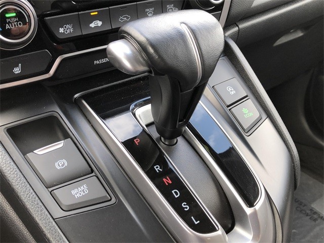 Honda CR-V Vehicle Full-screen Gallery Image 24