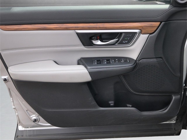 Honda CR-V Vehicle Full-screen Gallery Image 29