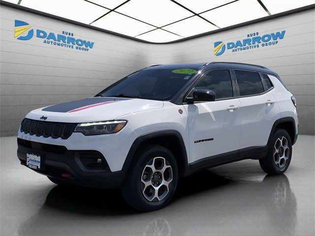 Neenah WI 2022 Jeep Compass more details - jeep compass