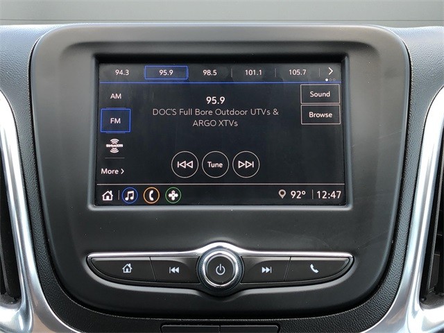 Chevrolet Equinox Vehicle Full-screen Gallery Image 16