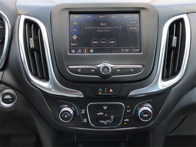 Chevrolet Equinox Vehicle Full-screen Gallery Image 17
