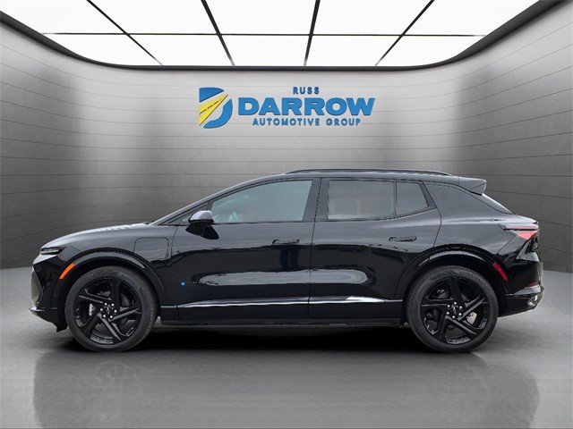 Chevrolet Equinox EV Vehicle Full-screen Gallery Image 02