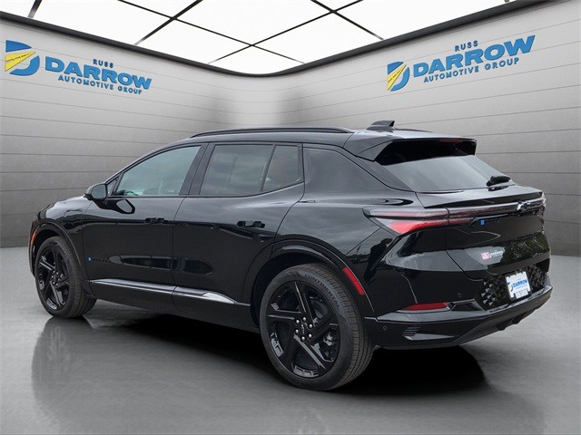 Chevrolet Equinox EV Vehicle Full-screen Gallery Image 03