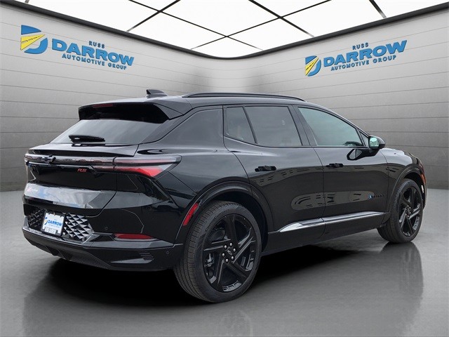 Chevrolet Equinox EV Vehicle Full-screen Gallery Image 05