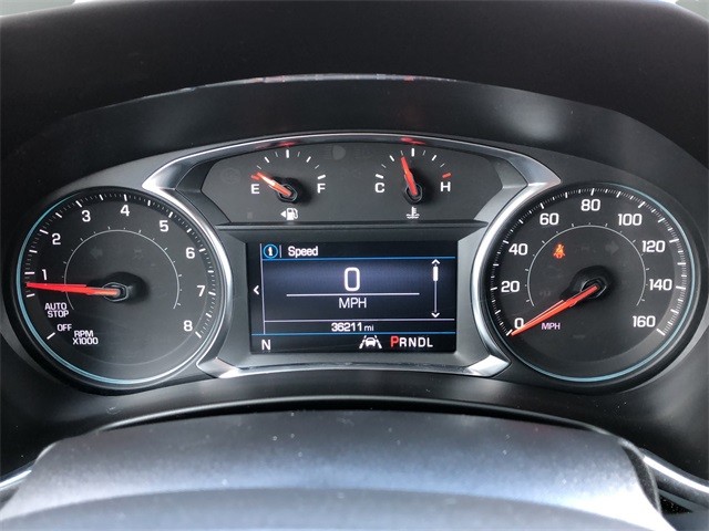 Chevrolet Equinox Vehicle Full-screen Gallery Image 13