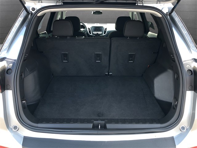 Chevrolet Equinox Vehicle Full-screen Gallery Image 27