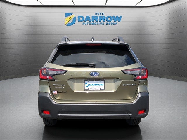 Subaru Outback Vehicle Full-screen Gallery Image 4