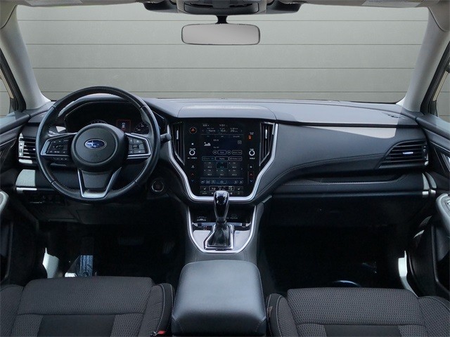 Subaru Outback Vehicle Full-screen Gallery Image 12