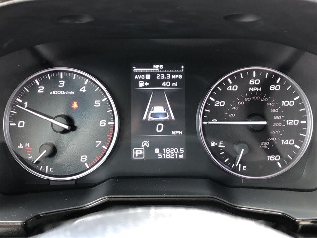 Subaru Outback Vehicle Full-screen Gallery Image 13