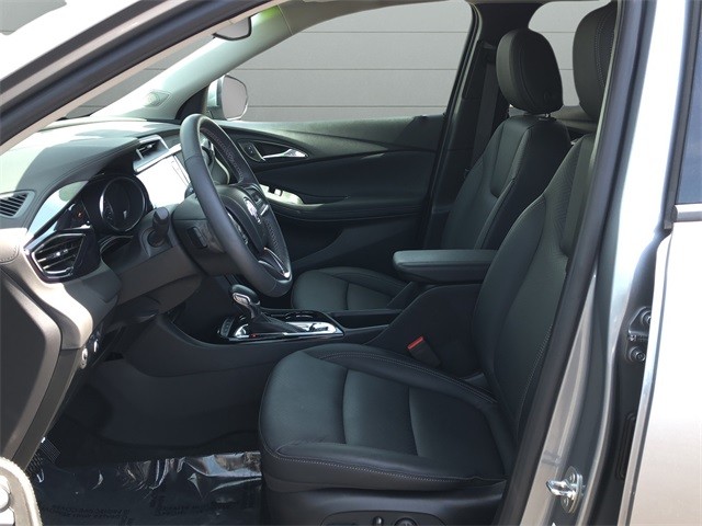 Buick Encore GX Vehicle Full-screen Gallery Image 10