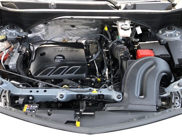 Buick Encore GX Vehicle Full-screen Gallery Image 19