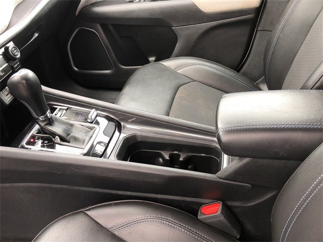 Jeep Compass Vehicle Full-screen Gallery Image 20