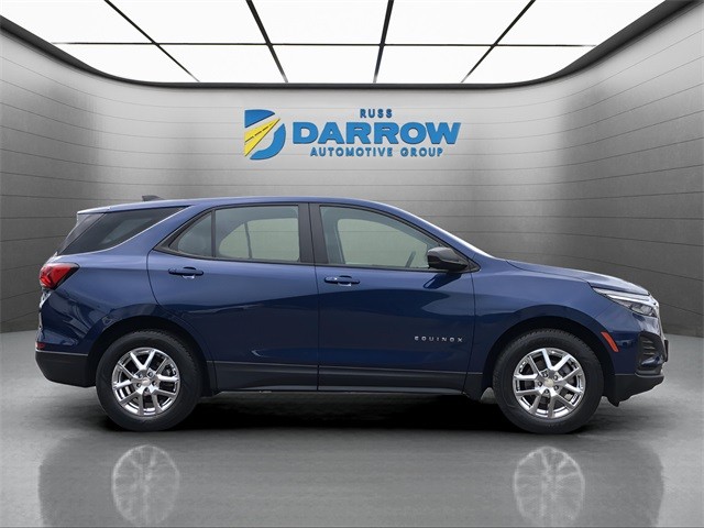 Chevrolet Equinox Vehicle Full-screen Gallery Image 06