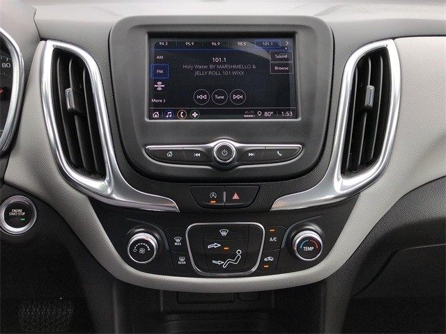 Chevrolet Equinox Vehicle Full-screen Gallery Image 21