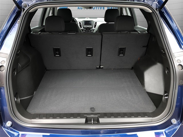 Chevrolet Equinox Vehicle Full-screen Gallery Image 27