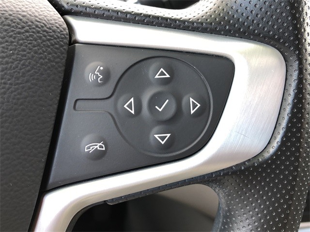 GMC Terrain Vehicle Full-screen Gallery Image 18