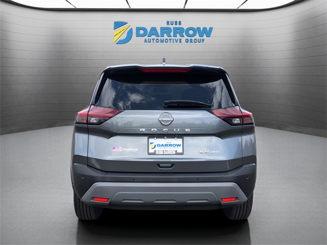 Nissan Rogue Vehicle Full-screen Gallery Image 4