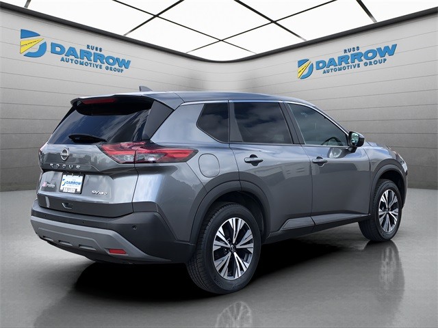 Nissan Rogue Vehicle Full-screen Gallery Image 5