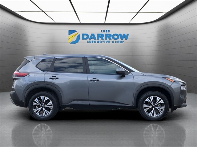 Nissan Rogue Vehicle Full-screen Gallery Image 6