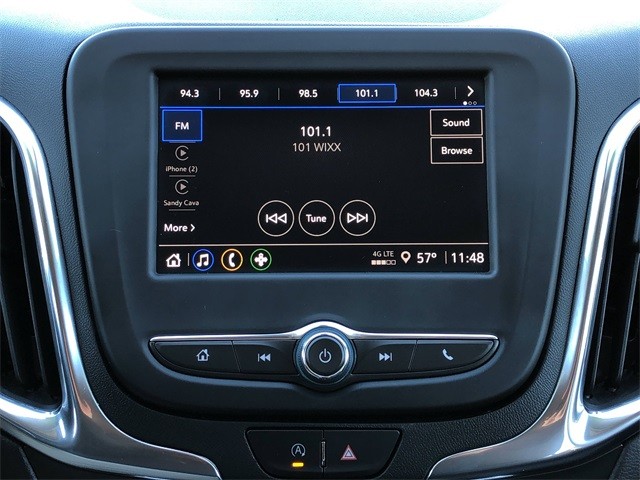 Chevrolet Equinox Vehicle Full-screen Gallery Image 23