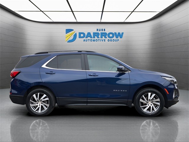 Chevrolet Equinox Vehicle Full-screen Gallery Image 6