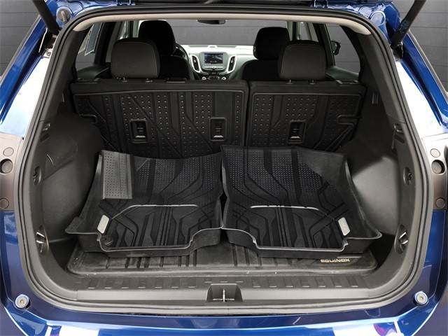 Chevrolet Equinox Vehicle Full-screen Gallery Image 28