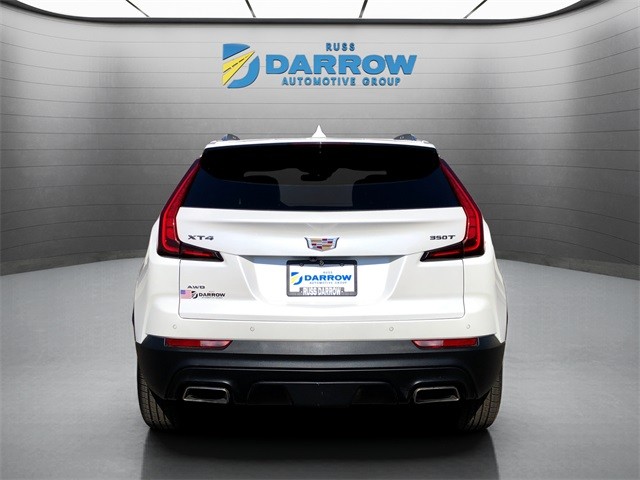 Cadillac XT4 Vehicle Full-screen Gallery Image 04