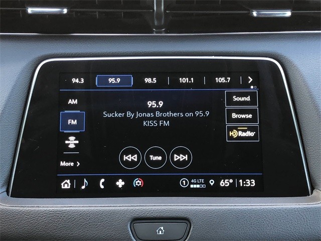 Cadillac XT4 Vehicle Full-screen Gallery Image 23