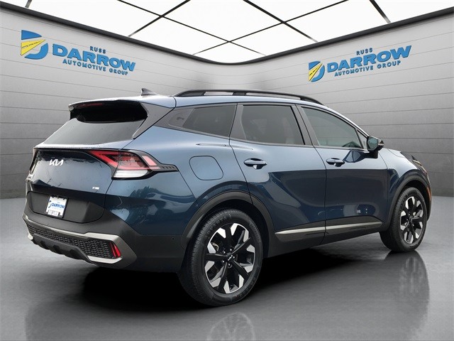 Kia Sportage Plug-In Hybrid Vehicle Full-screen Gallery Image 5