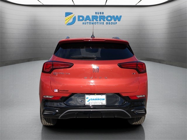 Buick Encore GX Vehicle Full-screen Gallery Image 04