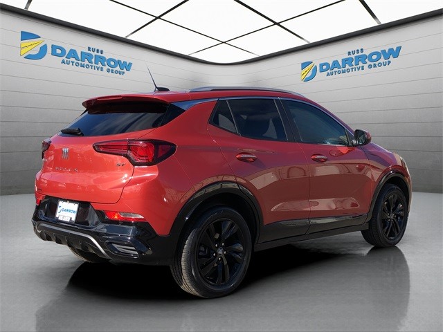 Buick Encore GX Vehicle Full-screen Gallery Image 05