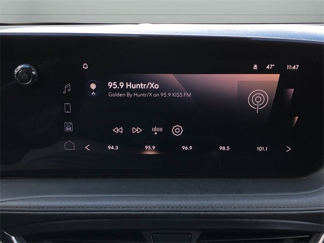 Buick Encore GX Vehicle Full-screen Gallery Image 21