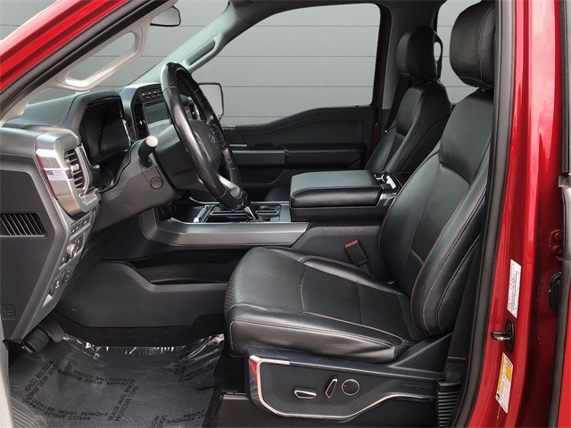 Ford F-150 Vehicle Full-screen Gallery Image 10