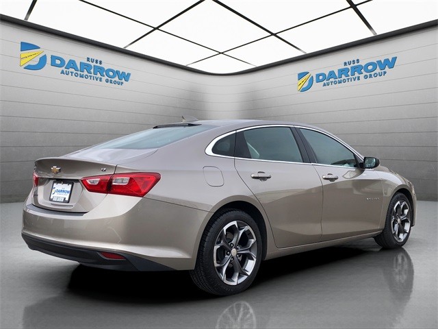 Chevrolet Malibu Vehicle Full-screen Gallery Image 05