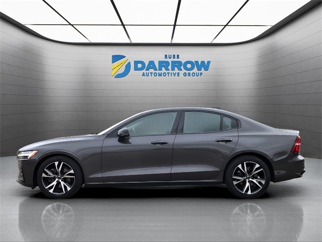 Volvo S60 Vehicle Full-screen Gallery Image 2