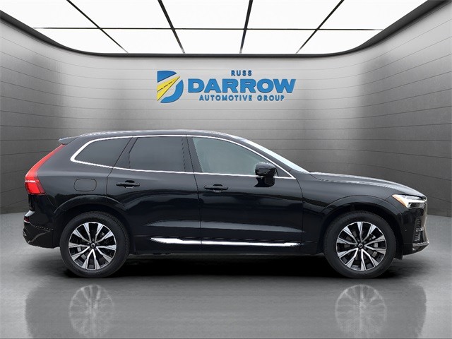 Volvo XC60 Vehicle Full-screen Gallery Image 6