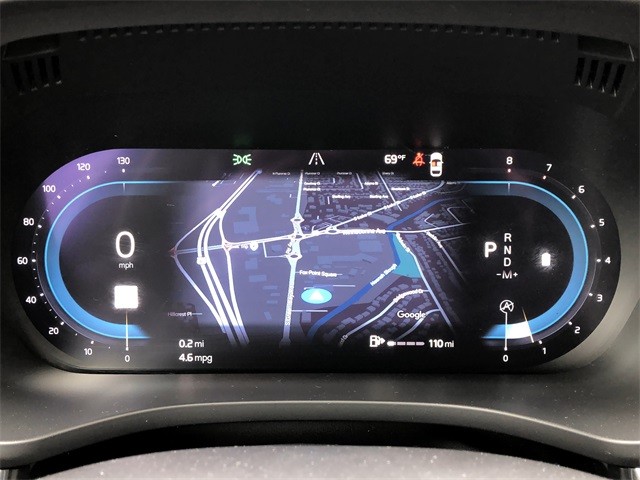 Volvo XC60 Vehicle Full-screen Gallery Image 13